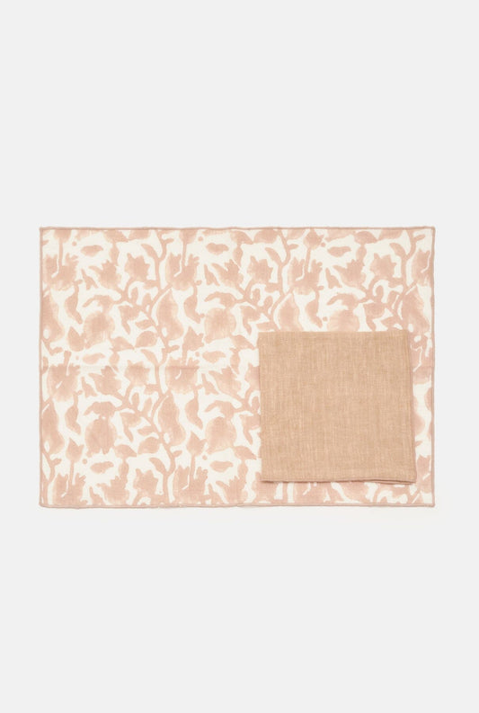 Pink linen placement and napkin DECORACION MARTINA & EVA 