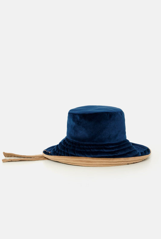 Reversible bicolour velvet hat blue Hats Gakomi 