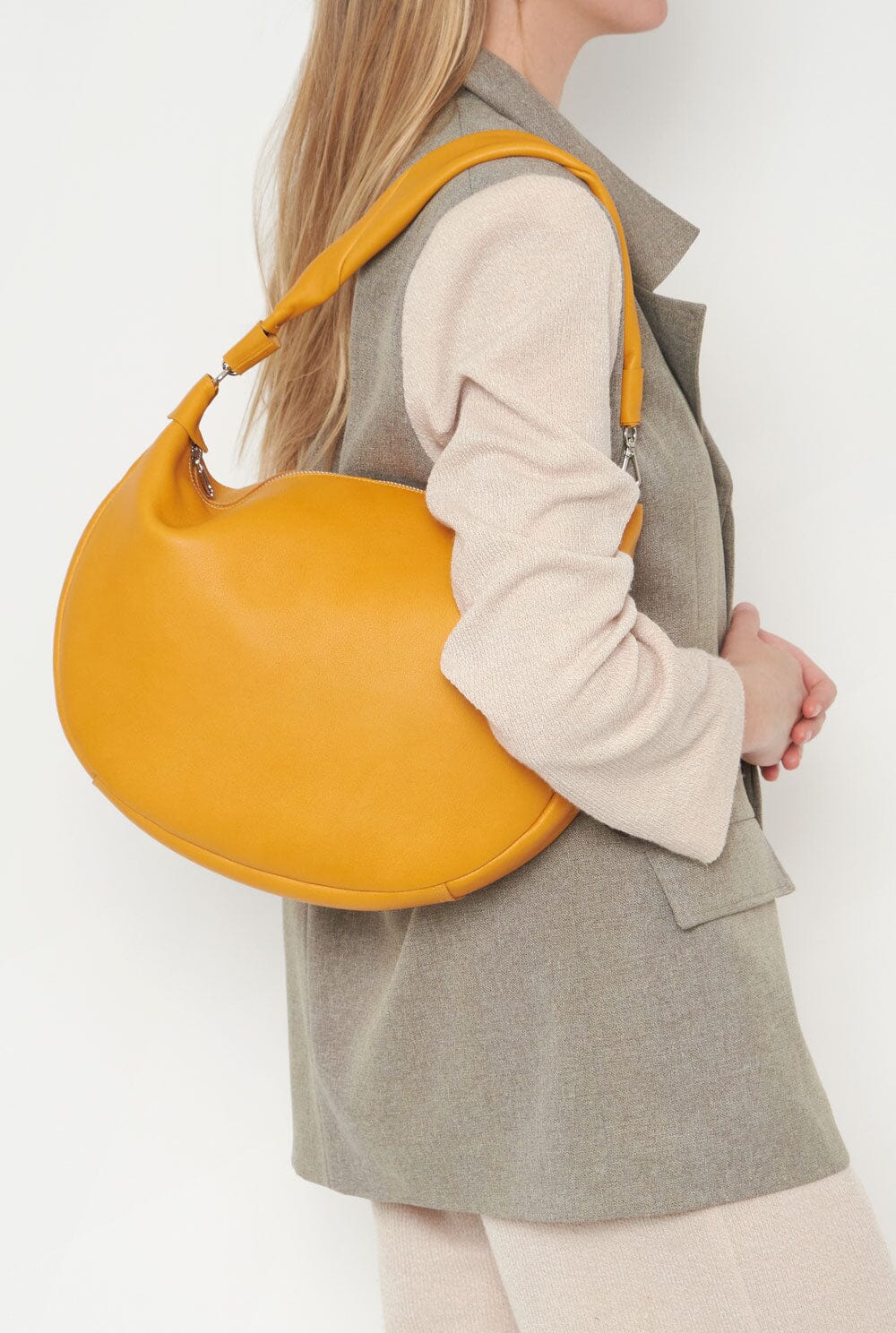 The gondola bag mostaza Shoulder bags The Bag Lab 