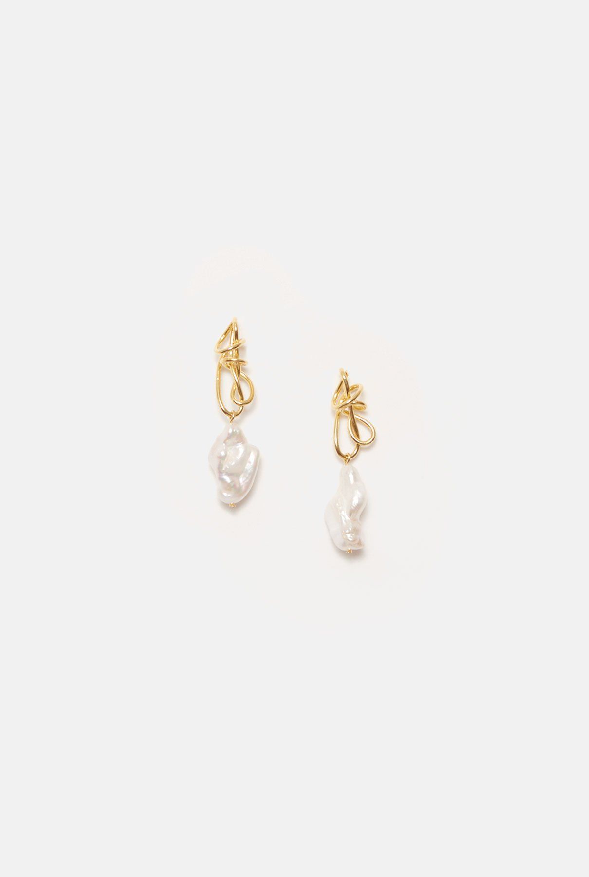 The Silouhette of Your Body Earrings Gold Earrings Albert Coll 