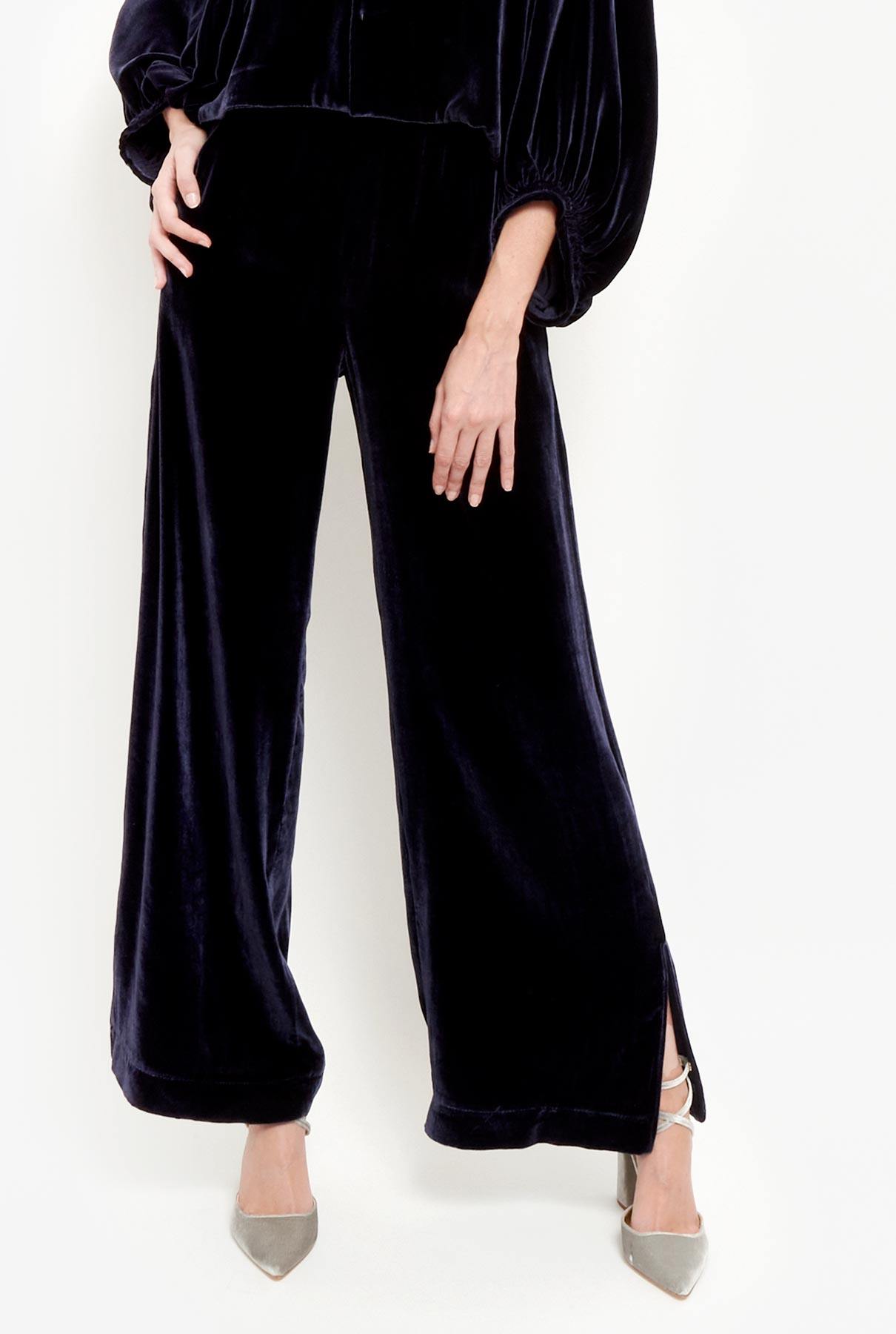 Image 1 of CHECKED VELVET TROUSERS from Zara | Style inspiration fall, Velvet  trousers, Cropped linen trousers